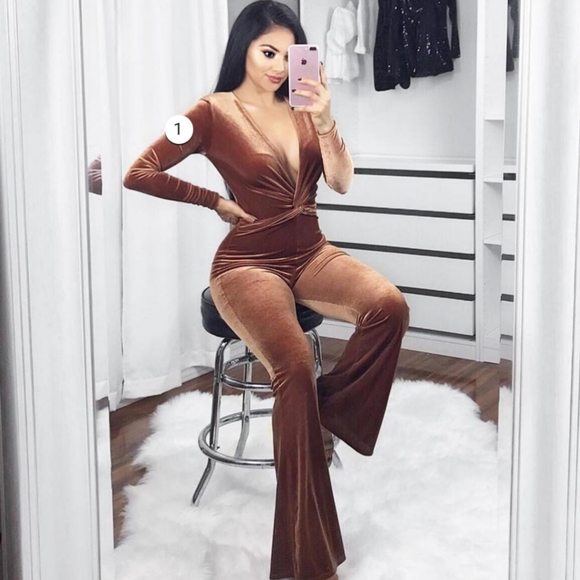 NWT Fashionnova Sexy Velvet Twist Front Jumpsuit - Picture 3 of 4